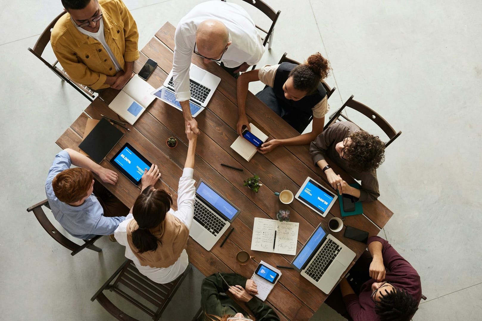 Réunion de lancement de projet ERP